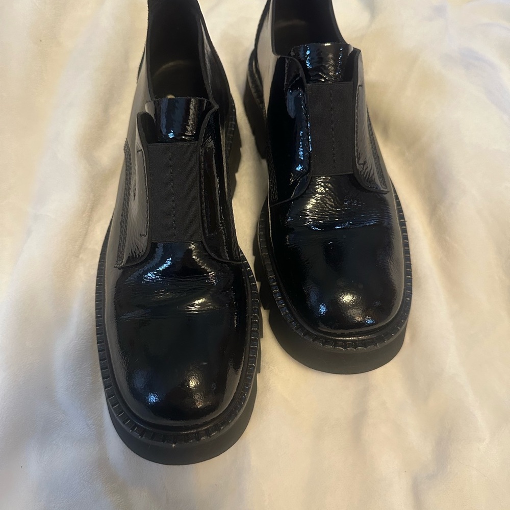 Women’s Black Patent Leather Slip-On Shoes